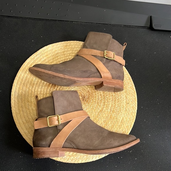 Steven Alan Nubtuck leather Buckle Ankle Boots Size 39 - Picture 7 of 12